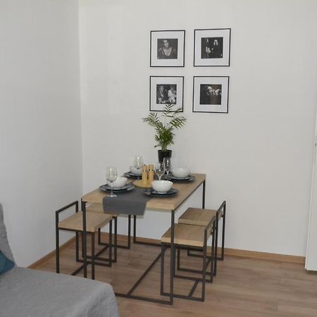 N17 Apartament Appartamento Cracovia Esterno foto